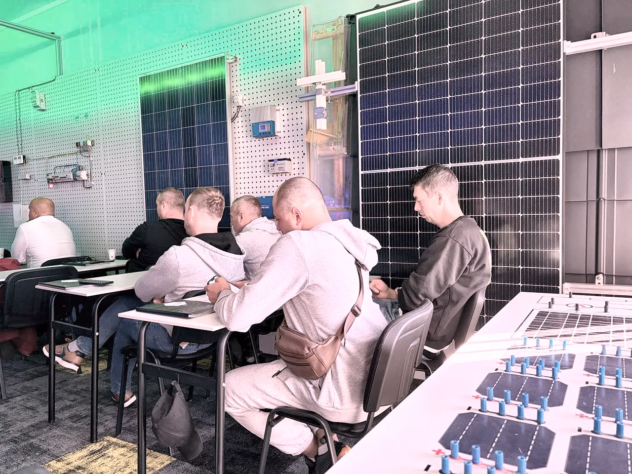 Теоретичне заняття перед іспитом F-gazy у навчальному класі
